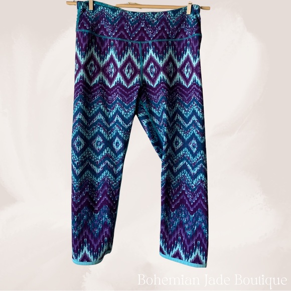 Kyodan Reversible Workout Capri Leggings - Picture 2 of 7